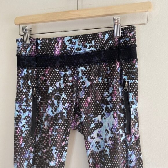 lululemon All Sport Crop Floral Sport Tranquil Blue Multi legging - Picture 8 of 10